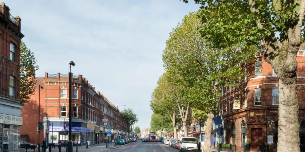Locksmith in Barnet | Vauxhall Locksmiths London