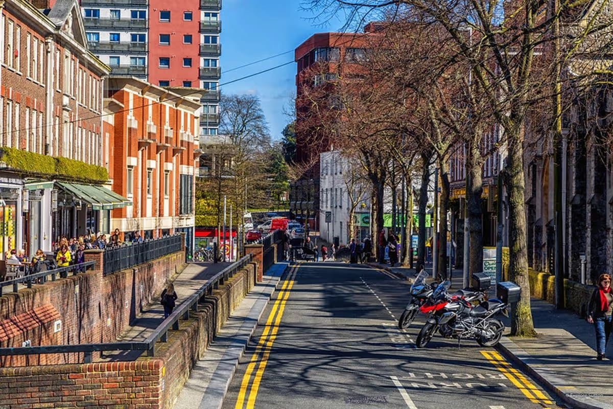 Locksmith in Sutton | Vauxhall Locksmiths London